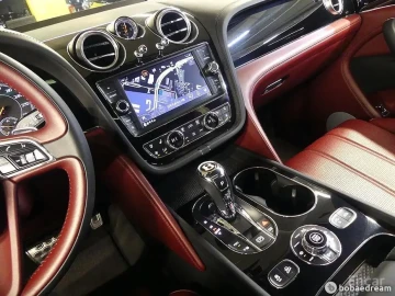 2020 Bentley Bentayga с пробегом 47 525 км