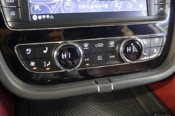 2020 Bentley Bentayga с пробегом 47 525 км