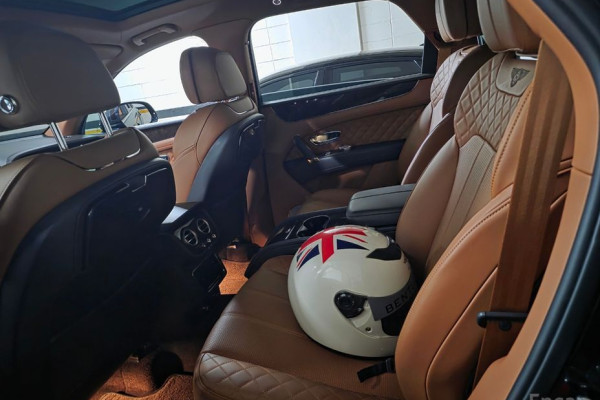 2017 Bentley Bentayga с пробегом 78 261 км