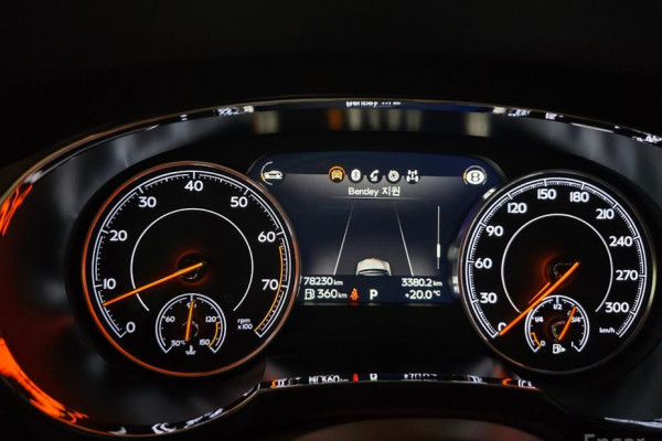 2017 Bentley Bentayga с пробегом 78 261 км