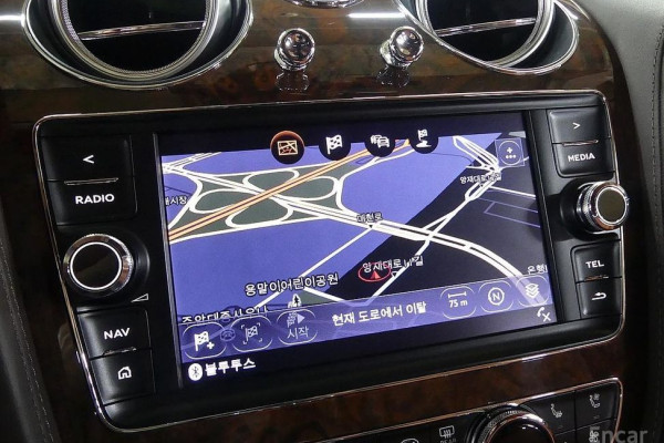 2017 Bentley Bentayga с пробегом 55 641 км