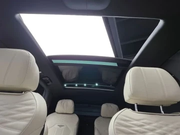 2025 Bentley Bentayga с пробегом 9 796 км