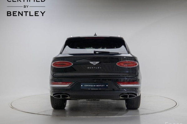 2025 Bentley Bentayga с пробегом 6 515 км