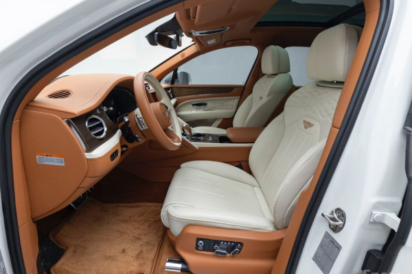 2024 Bentley Bentayga с пробегом 7 850 км