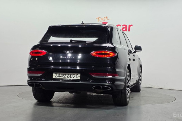 2023 Bentley Bentayga с пробегом 40 852 км