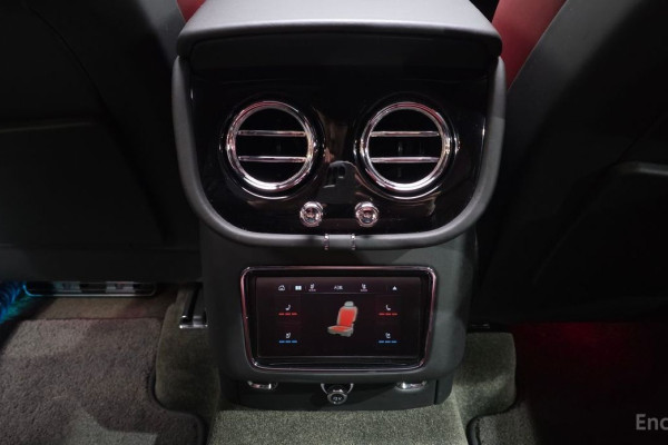 2023 Bentley Bentayga с пробегом 40 852 км