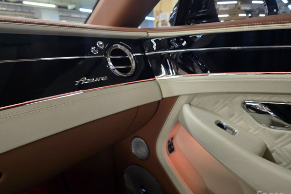 2023 Bentley Continental GT с пробегом 35 341 км