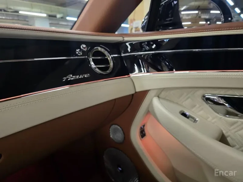 2023 Bentley Continental GT с пробегом 35 341 км