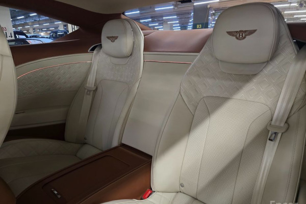 2023 Bentley Continental GT с пробегом 35 341 км