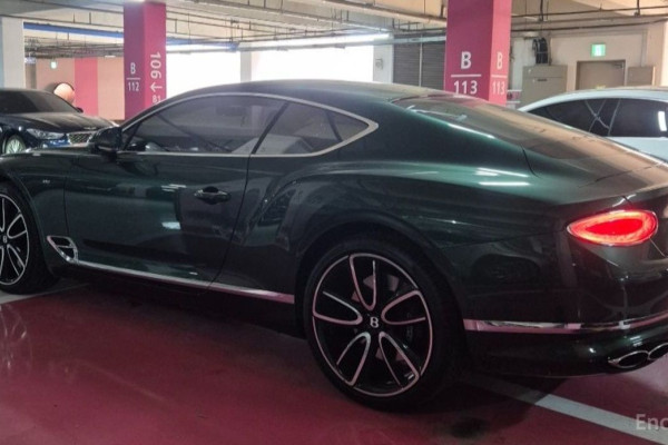 2022 Bentley Continental GT с пробегом 21 000 км