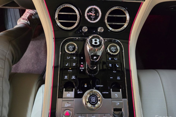 2023 Bentley Continental GT с пробегом 20 300 км