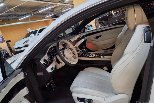 2023 Bentley Continental GT с пробегом 20 300 км