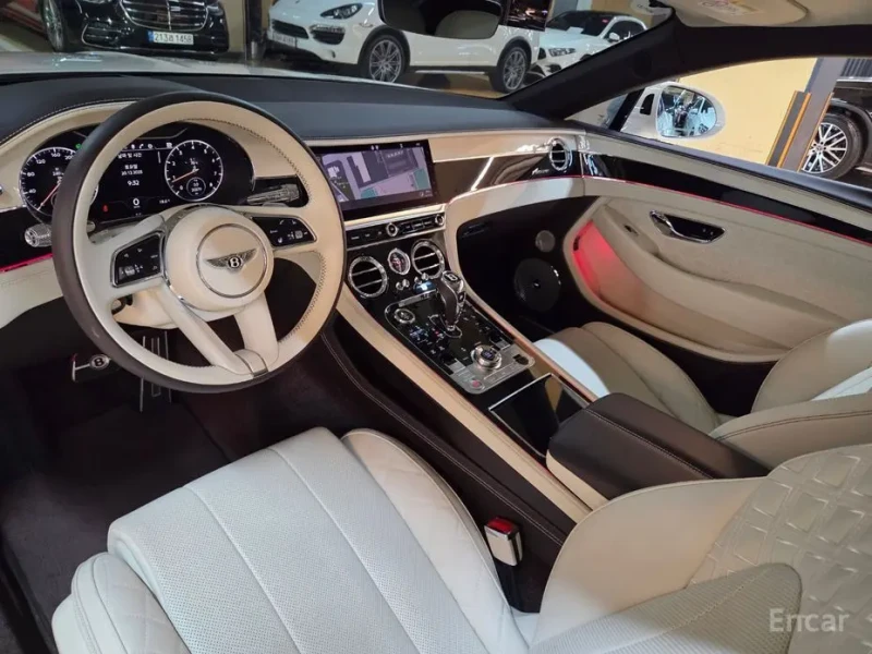 2023 Bentley Continental GT с пробегом 20 300 км