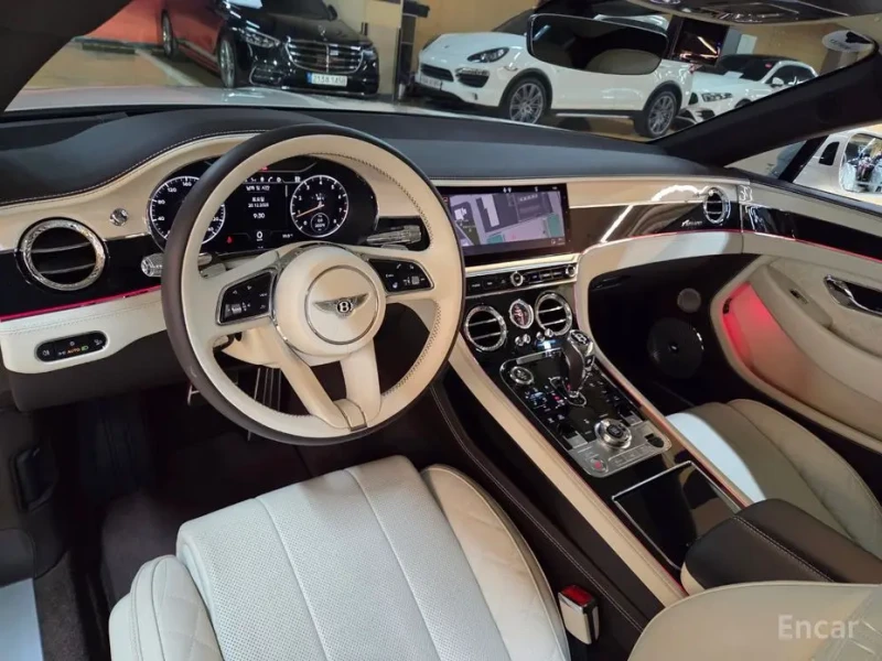 2023 Bentley Continental GT с пробегом 20 300 км