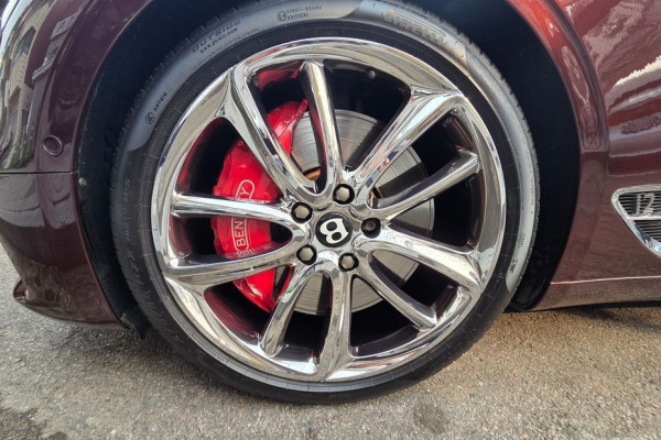 2019 Bentley Continental GT с пробегом 72 900 км