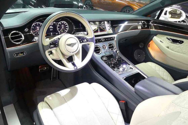2018 Bentley Continental GT с пробегом 60 223 км