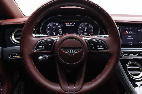 2023 Bentley Continental GT с пробегом 12 920 км