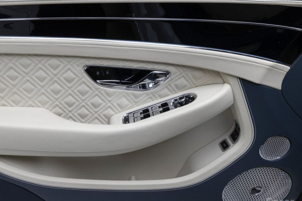 2023 Bentley Continental GT с пробегом 11 430 км