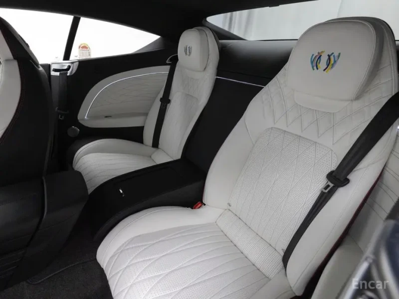 2024 Bentley Continental GT с пробегом 2 633 км