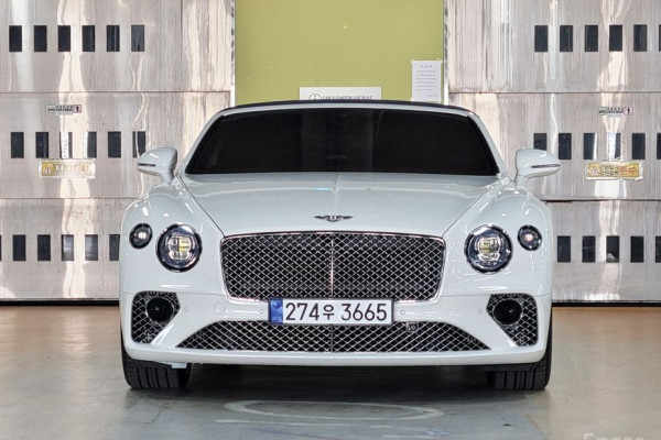 2020 Bentley Continental GT с пробегом 18 000 км