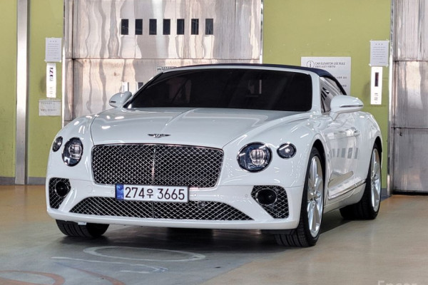 2020 Bentley Continental GT с пробегом 18 000 км