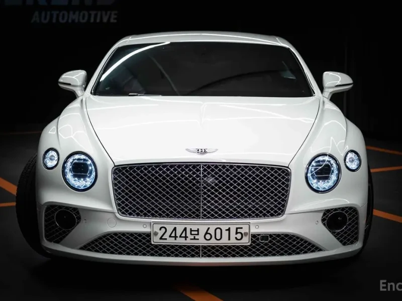 2023 Bentley Continental GT с пробегом 10 000 км