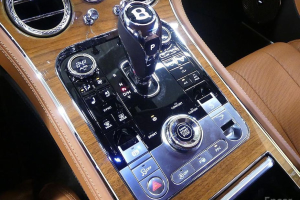 2022 Bentley Continental GT с пробегом 18 000 км