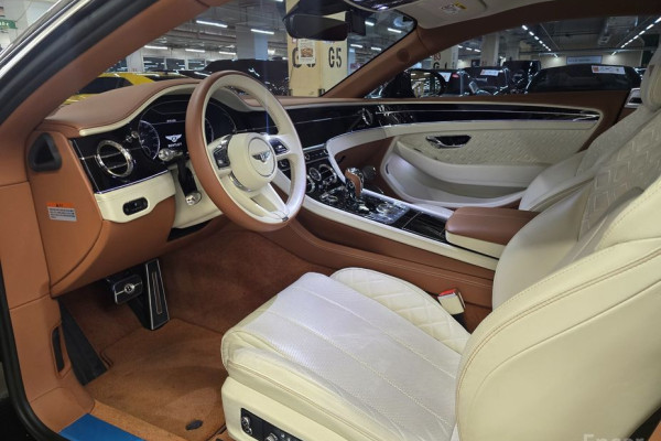 2023 Bentley Continental GT с пробегом 35 341 км