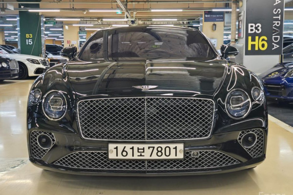 2023 Bentley Continental GT с пробегом 35 341 км