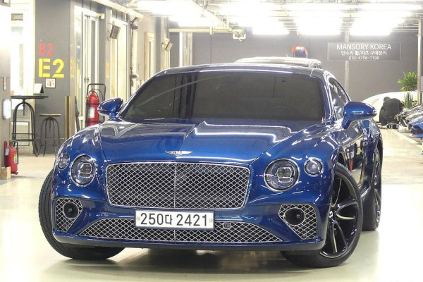2023 Bentley Continental GT с пробегом 3 100 км
