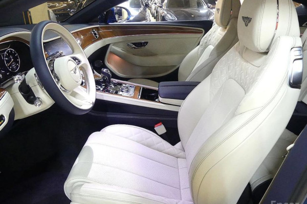 2023 Bentley Continental GT с пробегом 3 100 км