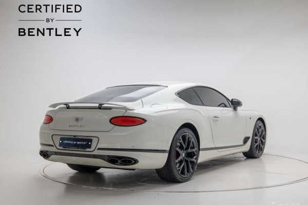 2023 Bentley Continental GT с пробегом 12 920 км