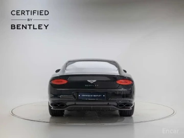 2024 Bentley Continental GT с пробегом 2 633 км