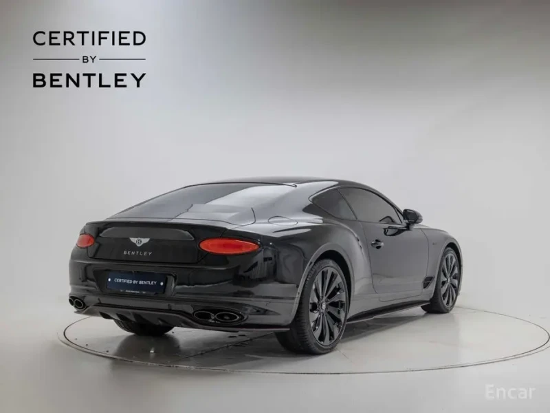 2024 Bentley Continental GT с пробегом 2 633 км