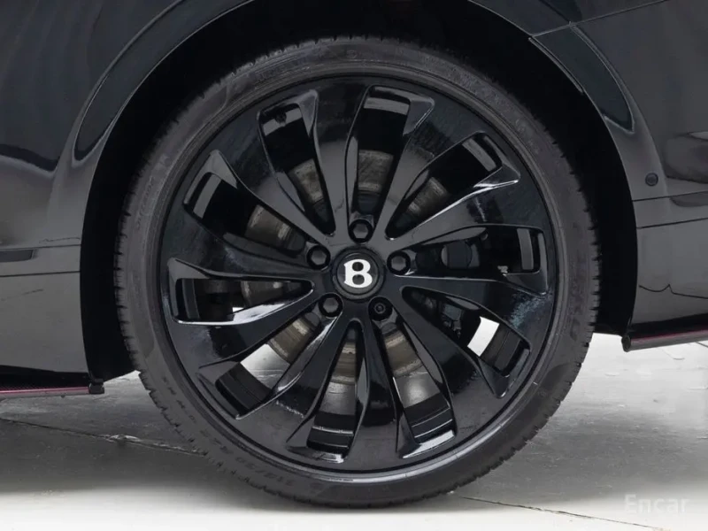 2024 Bentley Continental GT с пробегом 2 633 км