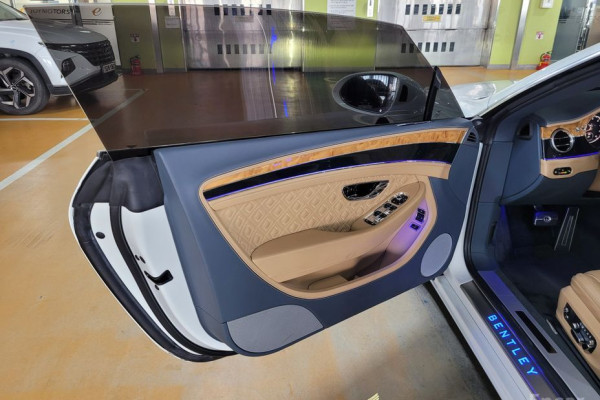 2020 Bentley Continental GT с пробегом 18 000 км