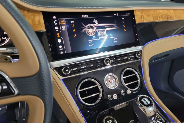 2020 Bentley Continental GT с пробегом 18 000 км