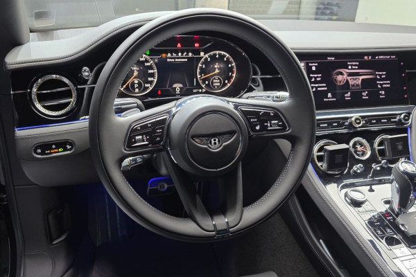 2023 Bentley Continental GT с пробегом 12 000 км