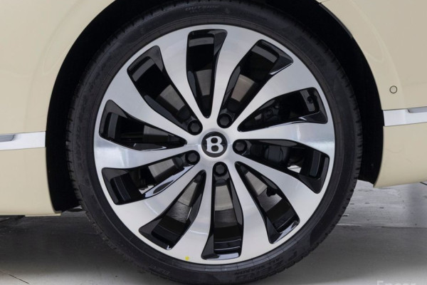 2025 Bentley Continental GT с пробегом 2 177 км