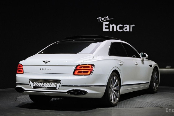 2021 Bentley Flying Spur с пробегом 80 312 км