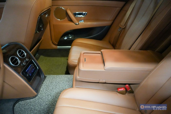 2015 Bentley Flying Spur с пробегом 56 950 км