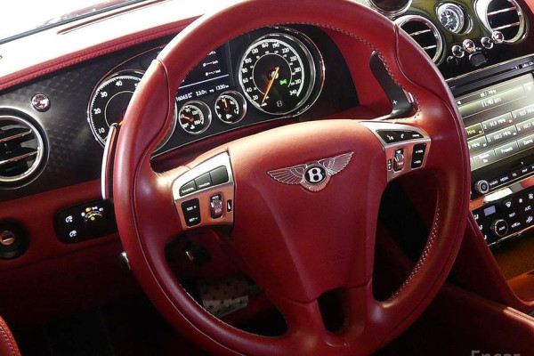 2018 Bentley Flying Spur с пробегом 36 064 км