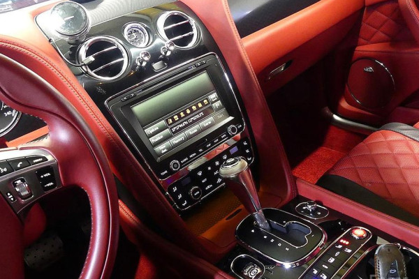 2018 Bentley Flying Spur с пробегом 36 064 км