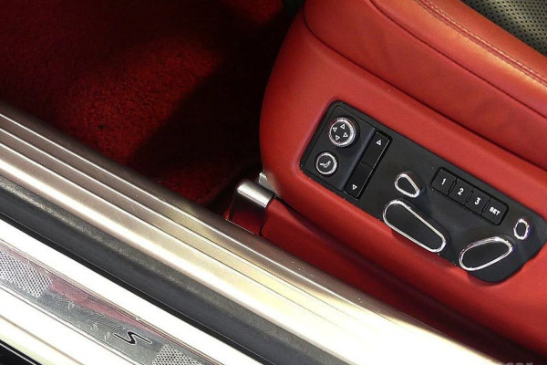 2018 Bentley Flying Spur с пробегом 36 064 км