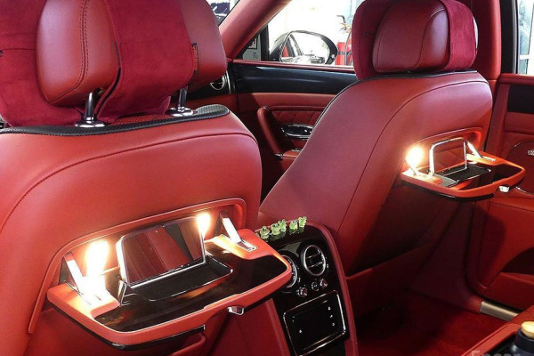 2018 Bentley Flying Spur с пробегом 36 064 км