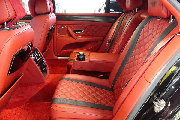 2018 Bentley Flying Spur с пробегом 36 064 км