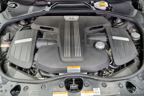 2018 Bentley Flying Spur с пробегом 60 000 км