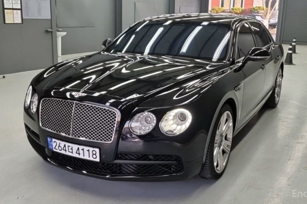 2018 Bentley Flying Spur с пробегом 60 000 км