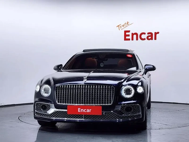 2023 Bentley Flying Spur с пробегом 37 573 км