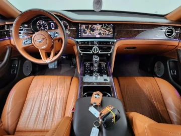 2023 Bentley Flying Spur с пробегом 37 573 км